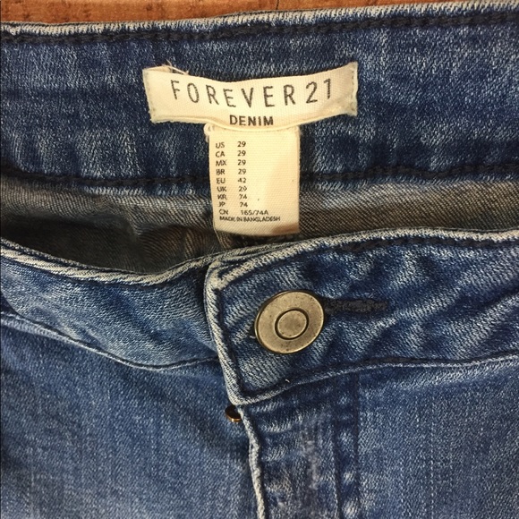 Forever 21 Jeans - Picture 3 of 5